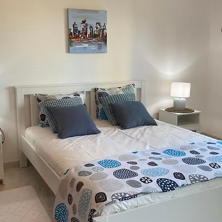 Grande Lorida Αλμπουφέιρα