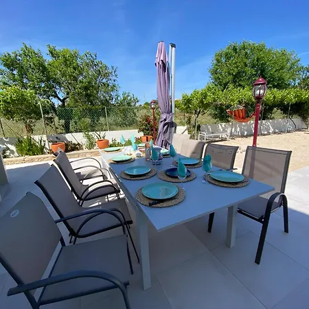 Grande Lorida Αλμπουφέιρα