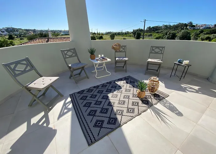 Willa Grande Lorida *