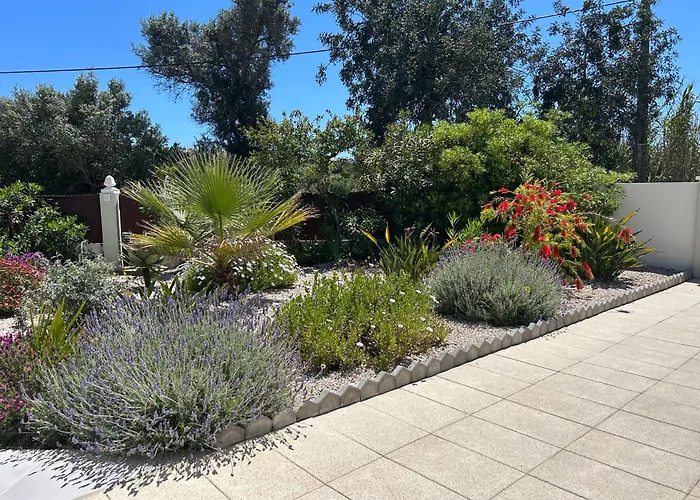 Willa Grande Lorida *